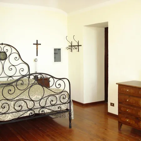 Santuario Di Oropa * ביאלה