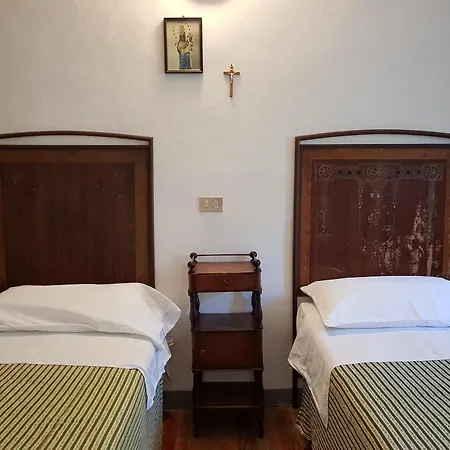 Santuario Di Oropa Hostel *