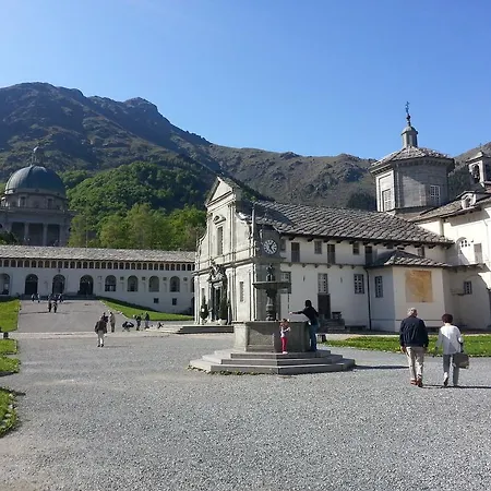 Santuario Di Oropa ביאלה
