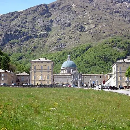 Santuario Di Oropa Ostello *