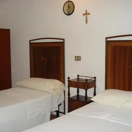 Santuario Di Oropa 호스텔